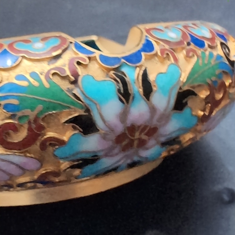 VGT, Cloisonne Multicolored Ashtray . - Picture 4 of 9